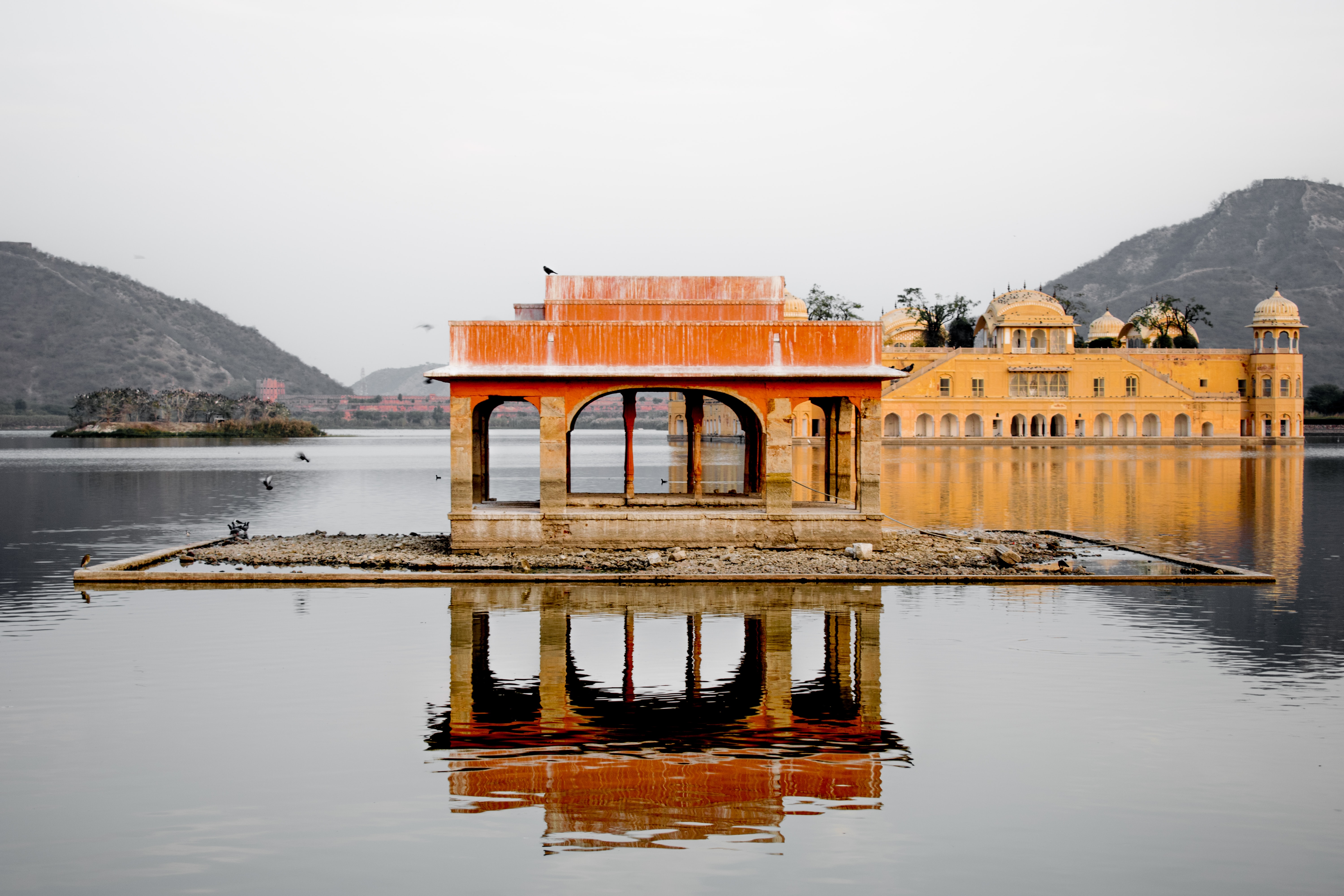 From The Moguls to the Rajputs - Royal Rajasthan Tour
