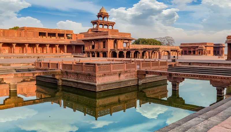 Agra Fort & Fatehpur Sikri Tour